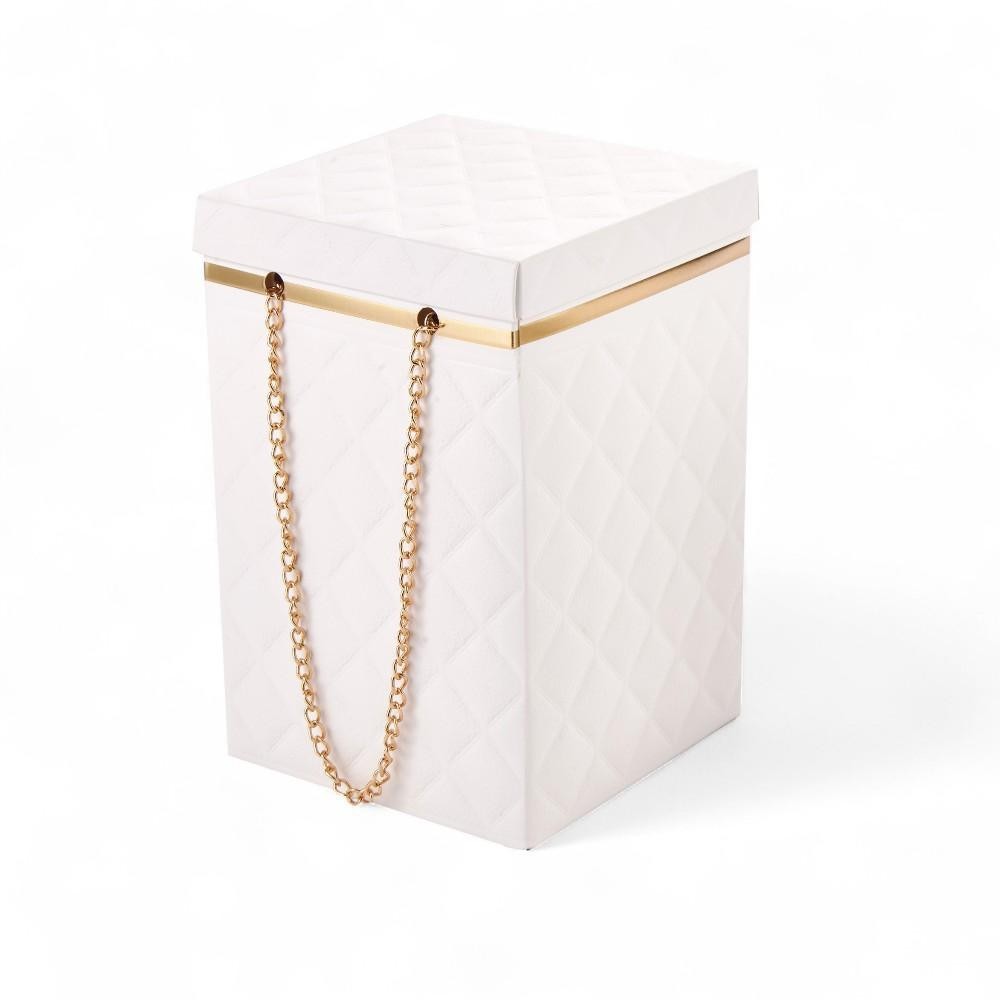GIFT BOX BIANCO 12X12X18.7CM CON CATENA
